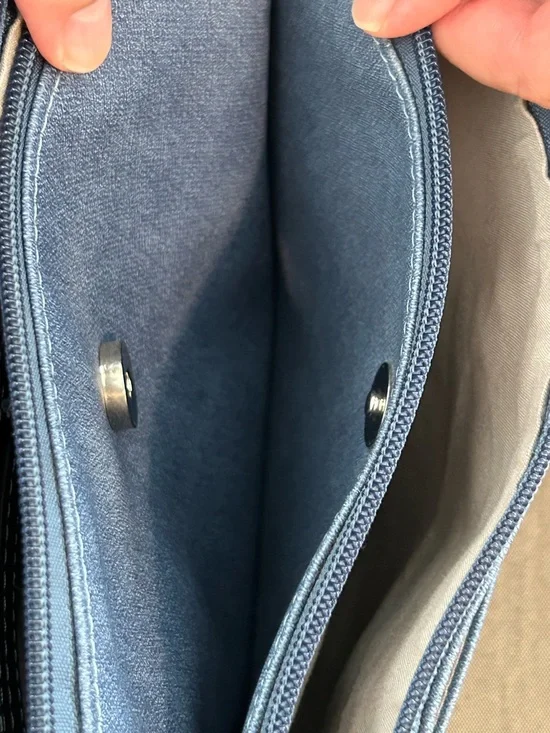 Women's Navy Crossbody Bag with Front Pocket and Chain Strap - Picture 10 of 16